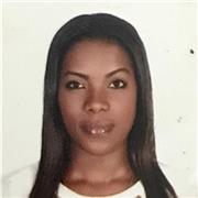 Docente orientadora desarrolla actividades con niños, adolescentes y educadores